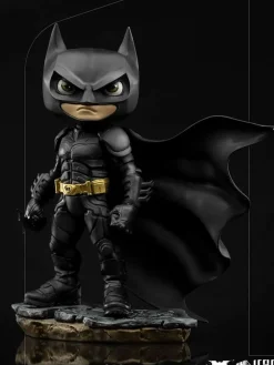 Designer Vinyl>Batman : The Dark Knight - MiniCo 6” Vinyl Figure