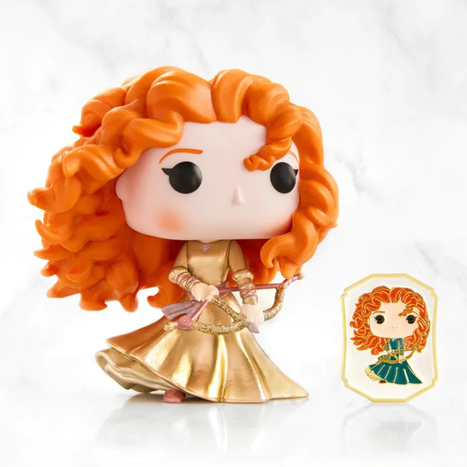 Standard Pop!>Disney Princess Brave - Merida Gold Ultimate Princess Pop! Vinyl Figure with Enamel Pin (Funko / Popcultcha Exclusive)