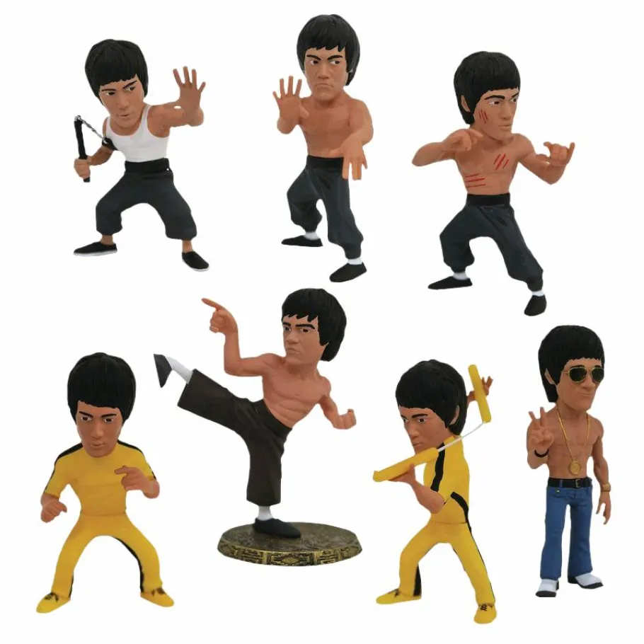 Blind Box>Bruce Lee - D-Formz Blind Box 3” Vinyl Figure (Display of 12)