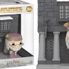 Pop! Deluxe>Harry Potter - Albus Dumbledore with Hog's Head Inn Hogsmeade Diorama Deluxe Pop! Vinyl Figure