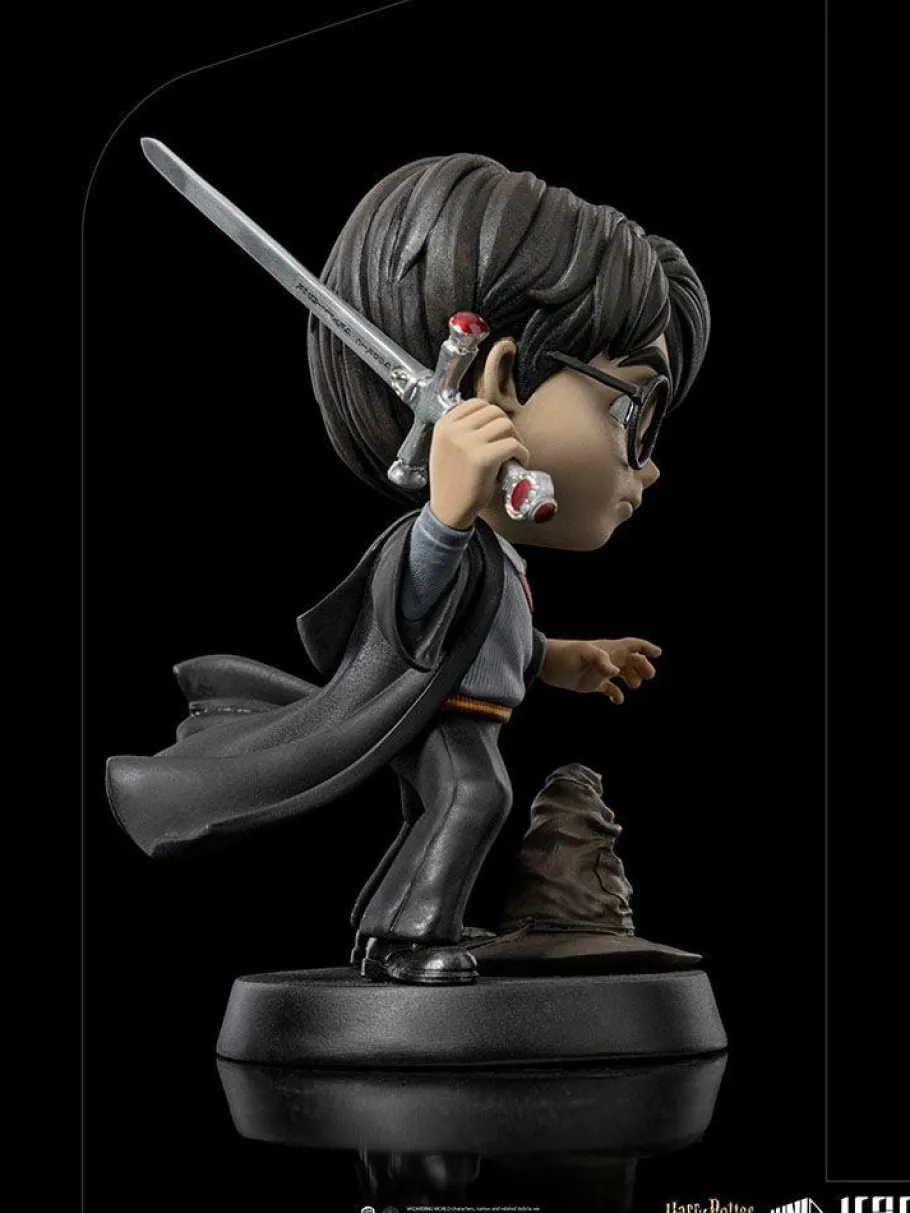 Designer Vinyl>Harry Potter - with Sword of Gryffindor MiniCo 6” Vinyl Figure