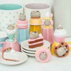 Blind Box>Pusheen - Surprise Minis Series 2 Blind Box Vinyl Figure (Display of 24)