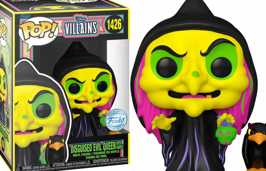 Standard Pop!>Snow White and the Seven Dwarves Snow White (1937) - Disguised Evil Queen with Raven Blacklight Pop! Vinyl Figure