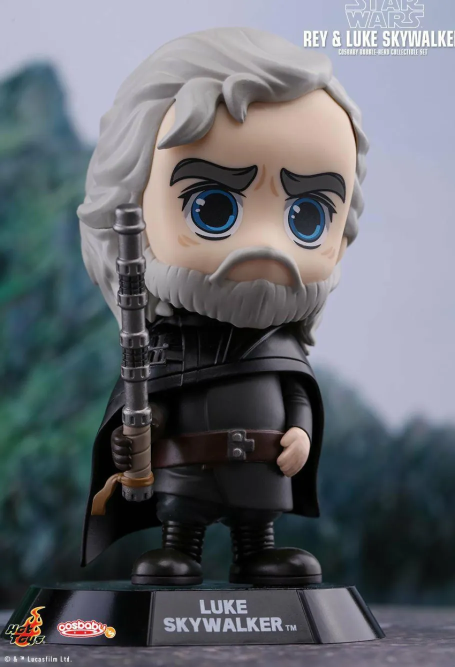 Bobble-Heads>Star Wars Episode VIII: The Last Jedi - Luke Skywalker 3.75” Hot Toys Bobble Head Figure