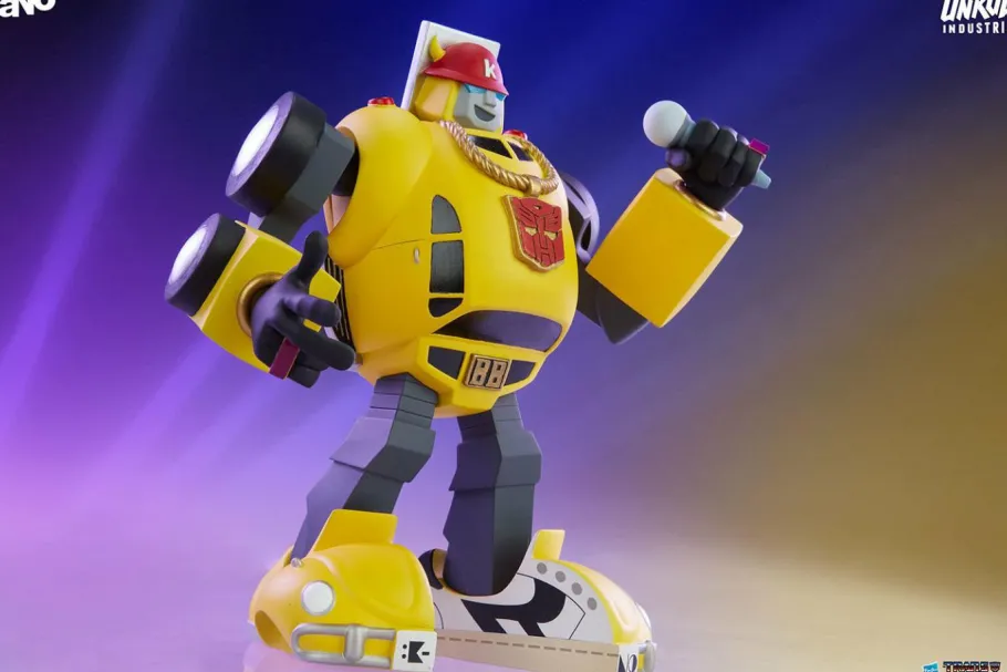 Designer Vinyl>Transformers - Bumblebee 9” Vinyl Figure by KaNo