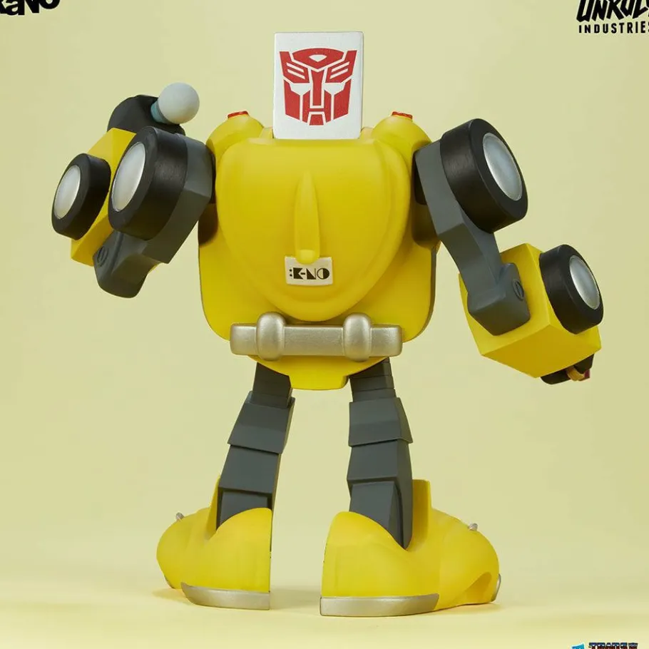 Designer Vinyl>Transformers - Bumblebee 9” Vinyl Figure by KaNo