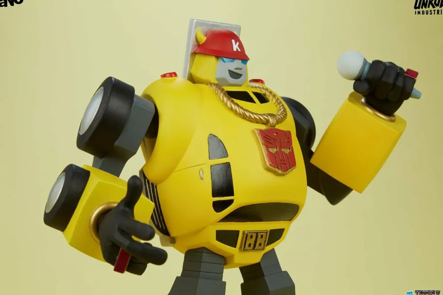 Designer Vinyl>Transformers - Bumblebee 9” Vinyl Figure by KaNo