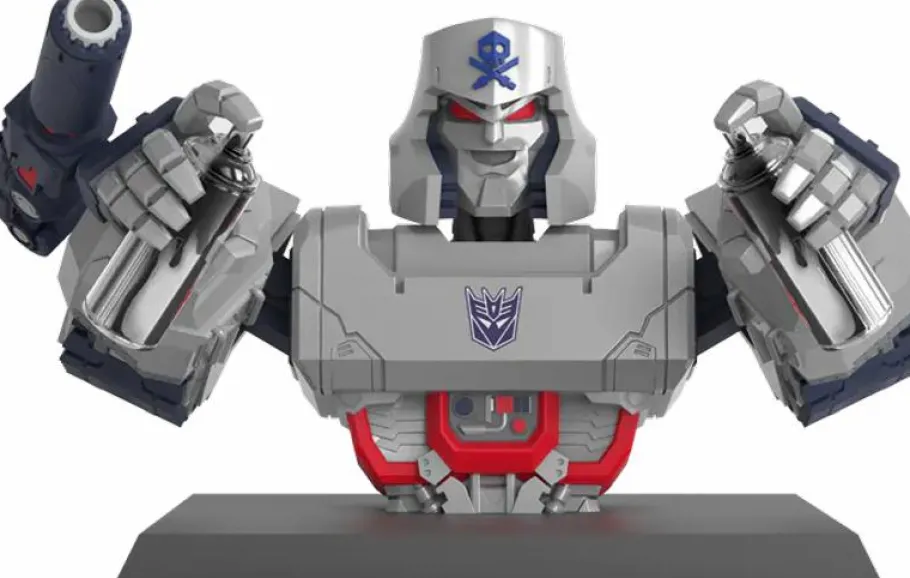Designer Vinyl>Transformers - Megatron 7" Vinyl Figure by Quiccs