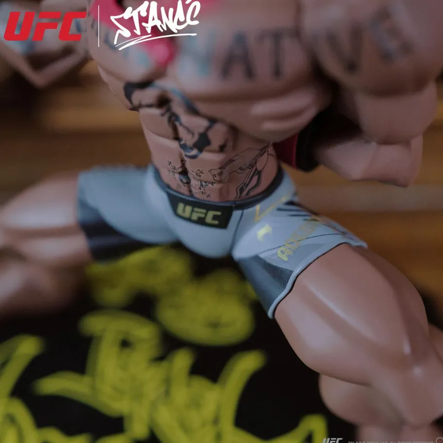 Designer Vinyl>UFC - Israel "The Last Stylebender" Adesanya 7.5" Vinyl Figure by Tracy Tubera