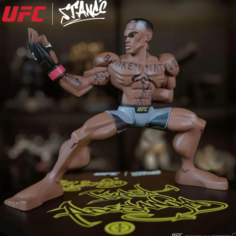 Designer Vinyl>UFC - Israel "The Last Stylebender" Adesanya 7.5" Vinyl Figure by Tracy Tubera