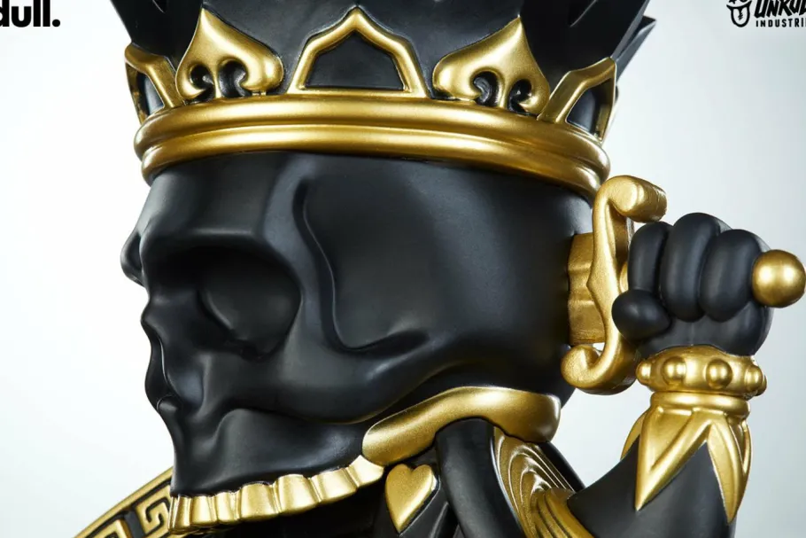 Designer Vinyl>Unruly Industries - King Charles 9” Vinyl Figure by dull.