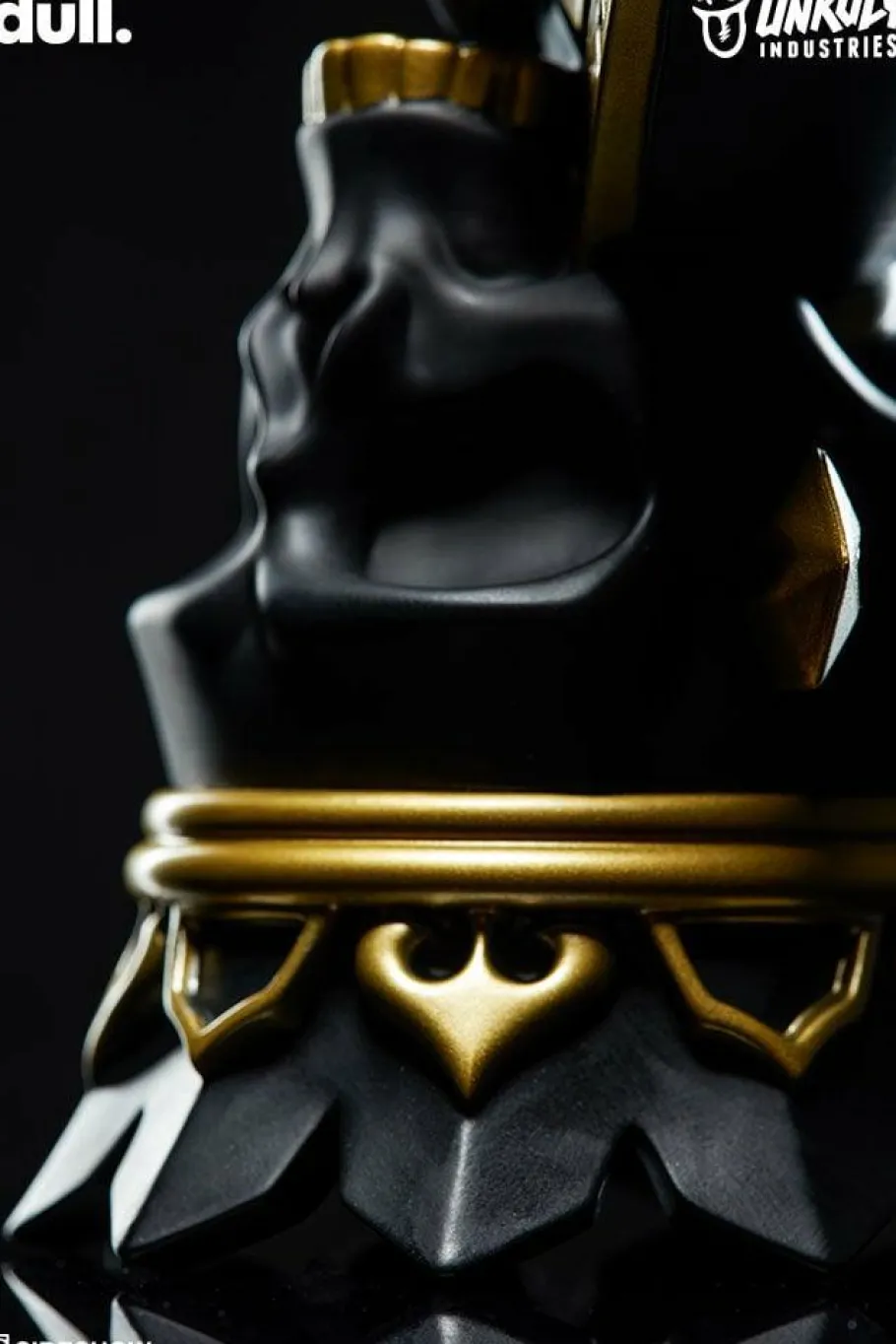 Designer Vinyl>Unruly Industries - King Charles 9” Vinyl Figure by dull.