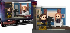 Designer Vinyl>WandaVision - 2000s Wanda & Agatha in Living Room Diorama Mini Moments Vinyl Figure
