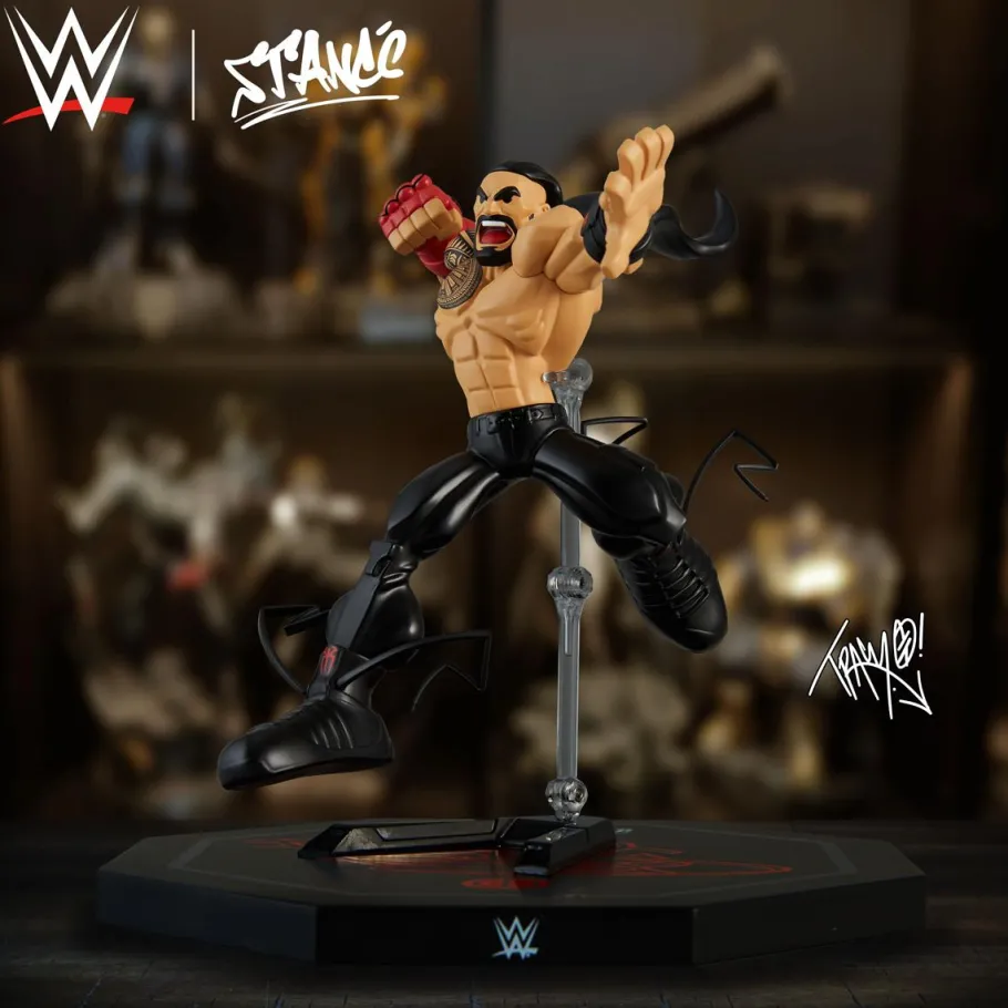 Designer Vinyl>WWE - Roman Reigns Limited Edition 8.5" Vinyl Figure by Tracy Tubera