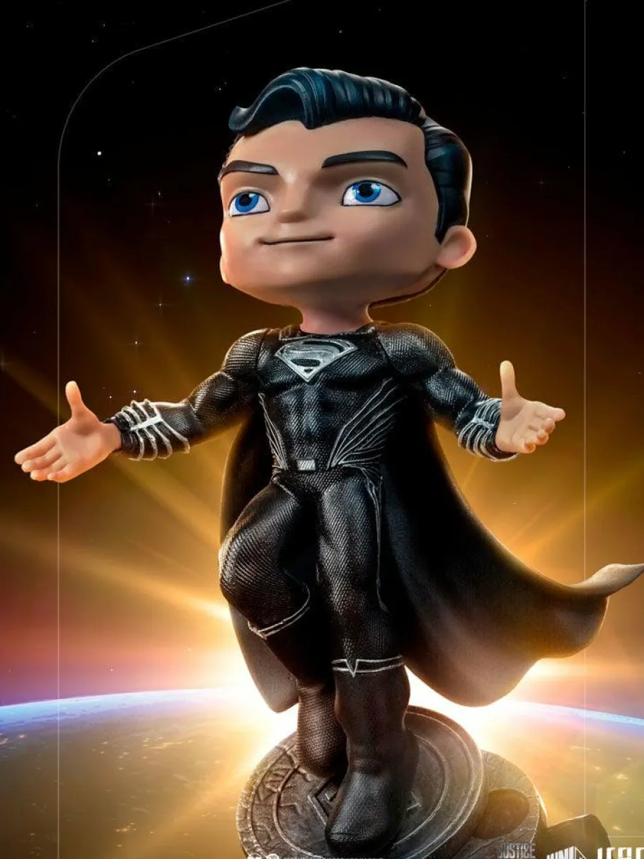 Designer Vinyl>Justice League Zack Snyder’s (2021) - Superman Black Suit MiniCo 7” Vinyl Figure
